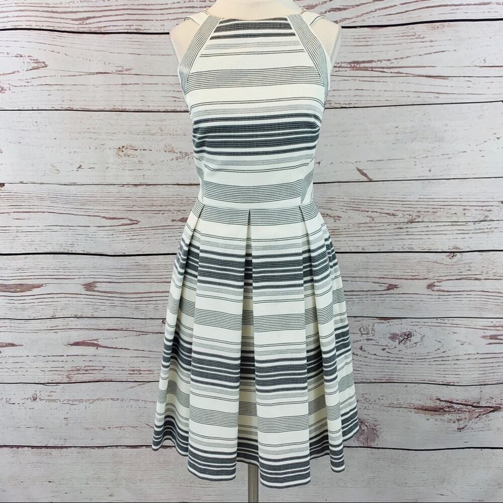 Katherine Kelly Lucy black off white pleats